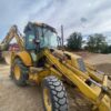 RetroPala, Marca: NEW HOLLAND, Modelo: LB 110, Año fabricación 2001, equipada con dos cazos y matriculada.