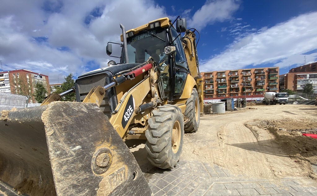 MIXTA CATERPILLAR 432 E