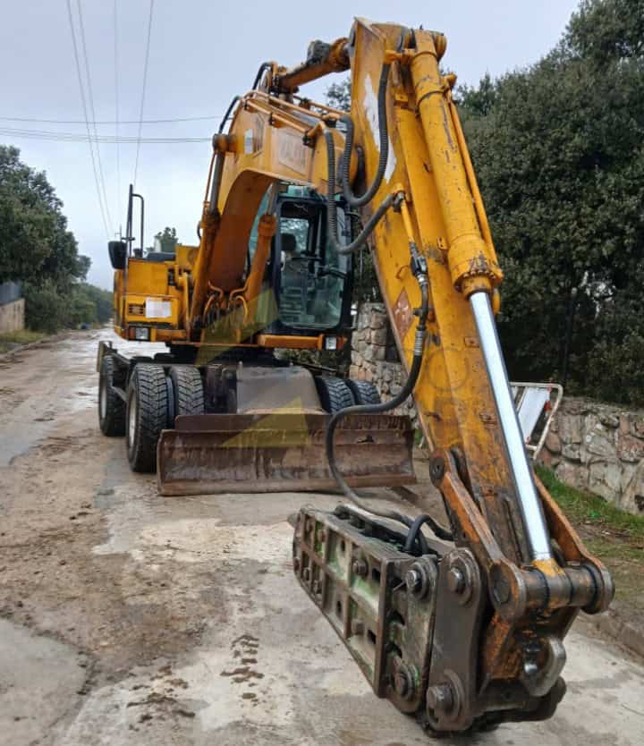 EXCAVADORA JCB JS175W - Imagen 20