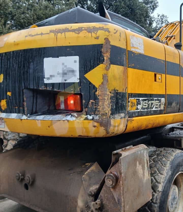 EXCAVADORA JCB JS175W - Imagen 24