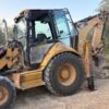 Retrocargadora CATERPILLAR 428E, Año 2008, con 19000 Horas, equipada con cazo de 40 y Limpieza. Matriculada. Trabajando.