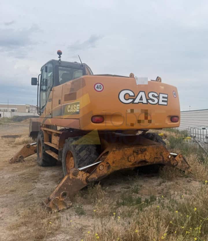 Excavadora ruedas CASE WX 210, Año 2007, Horas: 5900. Equipada con Cazo de trabajo de 1 metro, Ruedas de la casa, Engrase centralizado, Sin holguras.