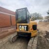 Miniexcavadora,CATERPILLAR, 304C CR, Año fabricación 2010, Horas: 5354, equipada con enganche mecánico, cazo de 40, 60 y limpieza. Giro cero.Con CE. Maquinaria lista para trabajar.