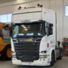 Cabeza Tractora SCANIA , R520 , Año: 2014. 1.175.000 Km. Sistema de Freno: Retarder / Freno motor integrado para mayor seguridad y ahorro de pastillas.