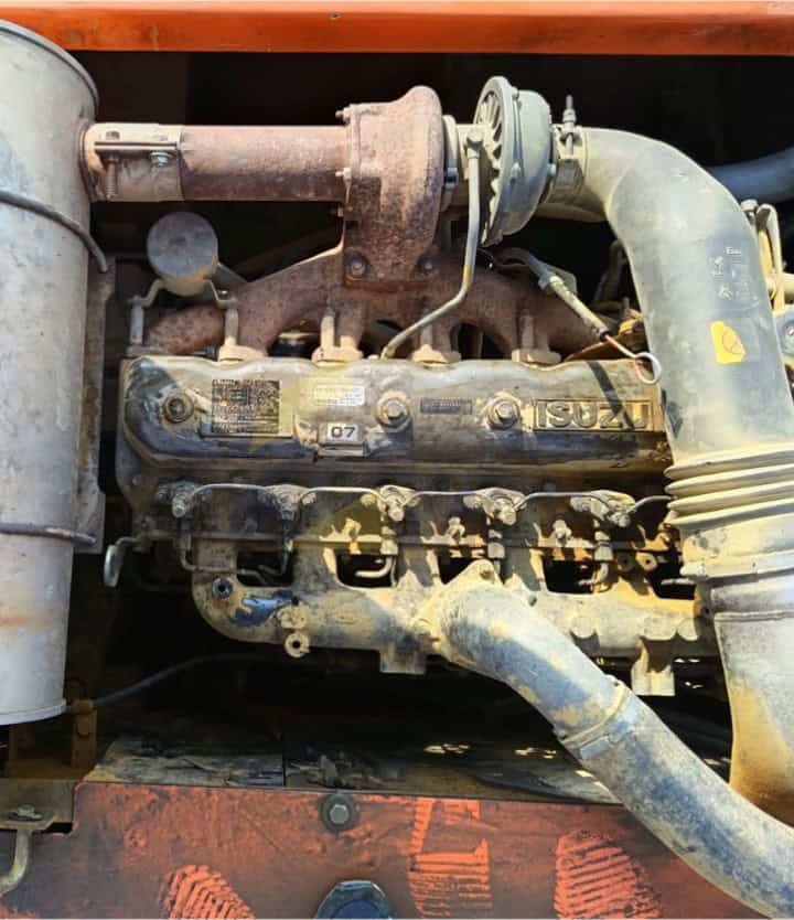Excavadora, HITACHI, ZAXIS ZX210W, Año de fabricación 2006, Horas: 14379 Aprox, dos cazoscazo, Aire acondicionado recien cargado, Frenos reparados.