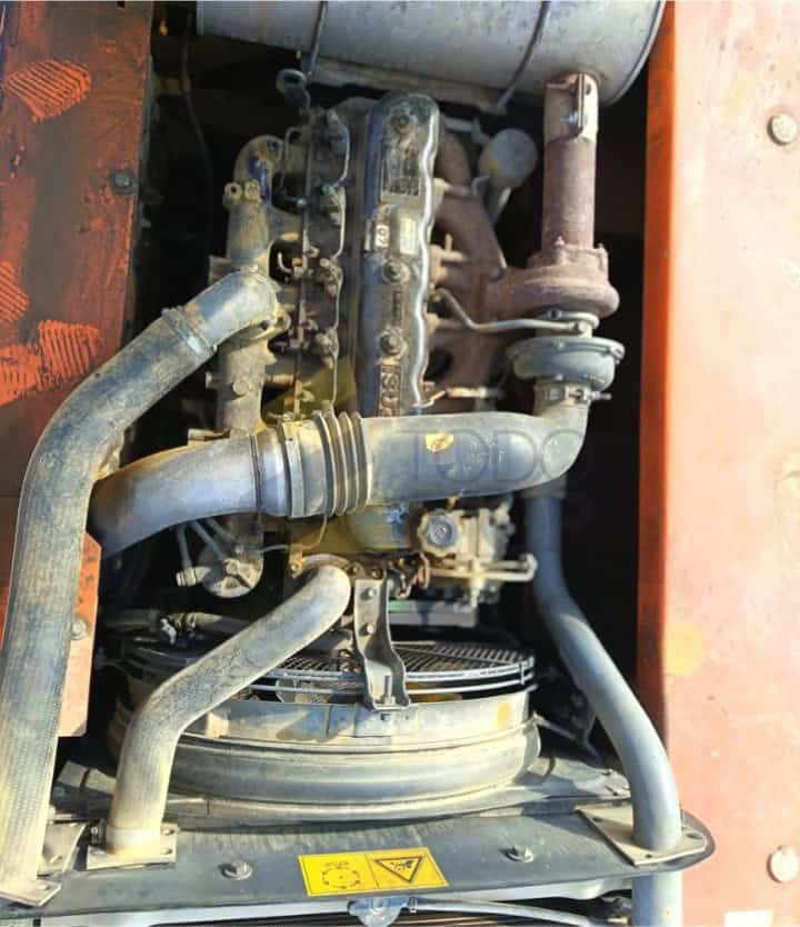 Excavadora, HITACHI, ZAXIS ZX210W, Año de fabricación 2006, Horas: 14379 Aprox, dos cazoscazo, Aire acondicionado recien cargado, Frenos reparados.