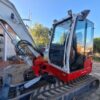 Miniexcavadora TAKEUCHI TB260 , Año fabricación 2016, Horas: 3367 H, equipada con tres cazos , Enganche Hidráulico, tres instalaciones hidráulicas