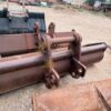 Cazo de Limpieza de 2400 mm para CATERPILLAR 322.