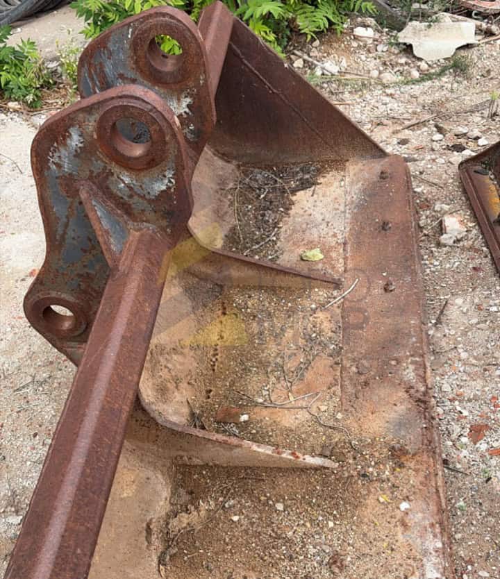 Cazo de Limpieza de 2000 mm para CASE 1088